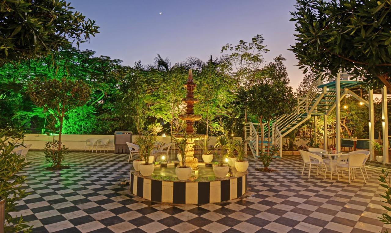 Готель Treebo Khakhri Haveli Удайпур Екстер'єр фото